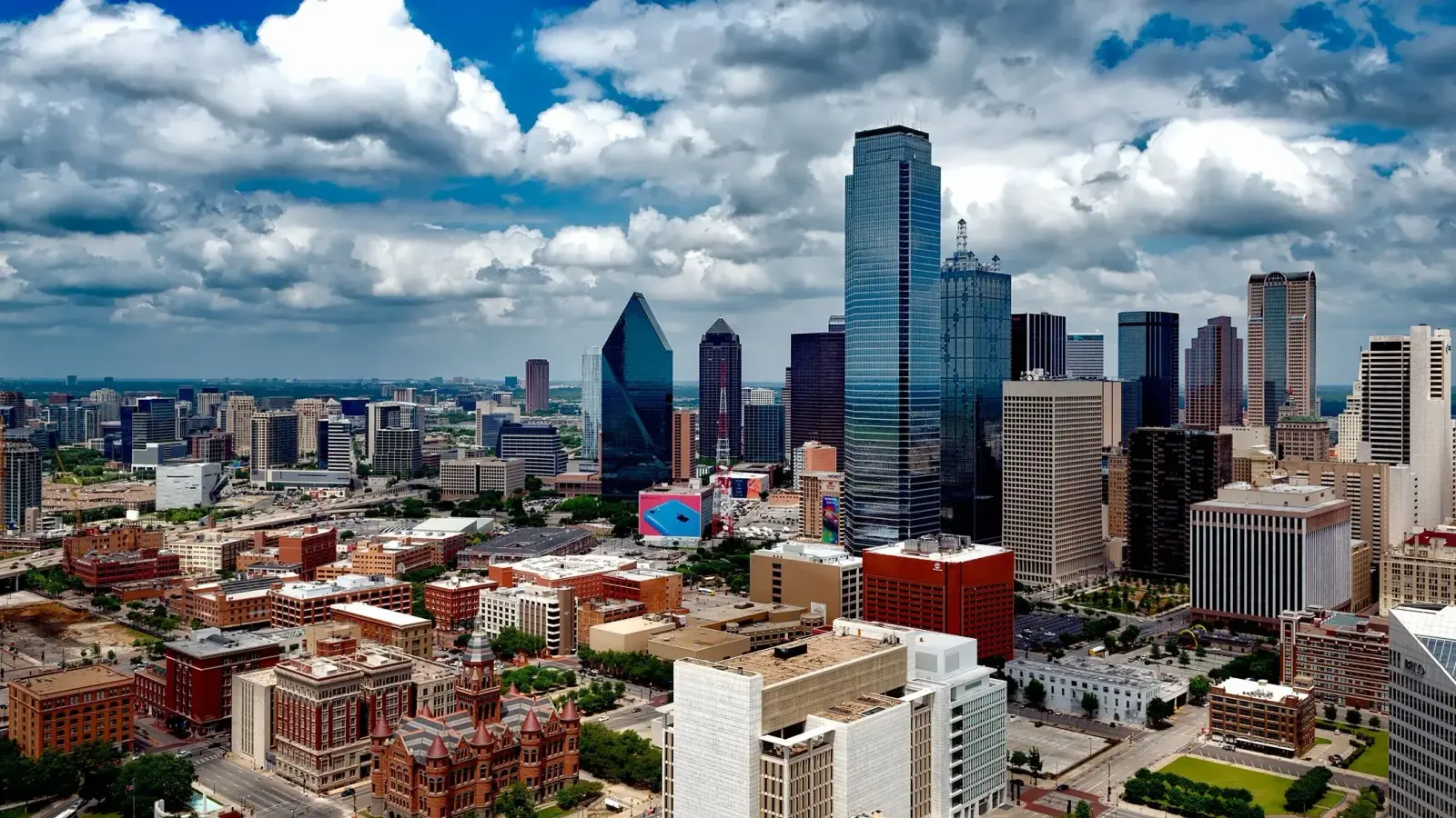 Best State to Form an LLC: Fees, Taxes and When Your Home State Wins