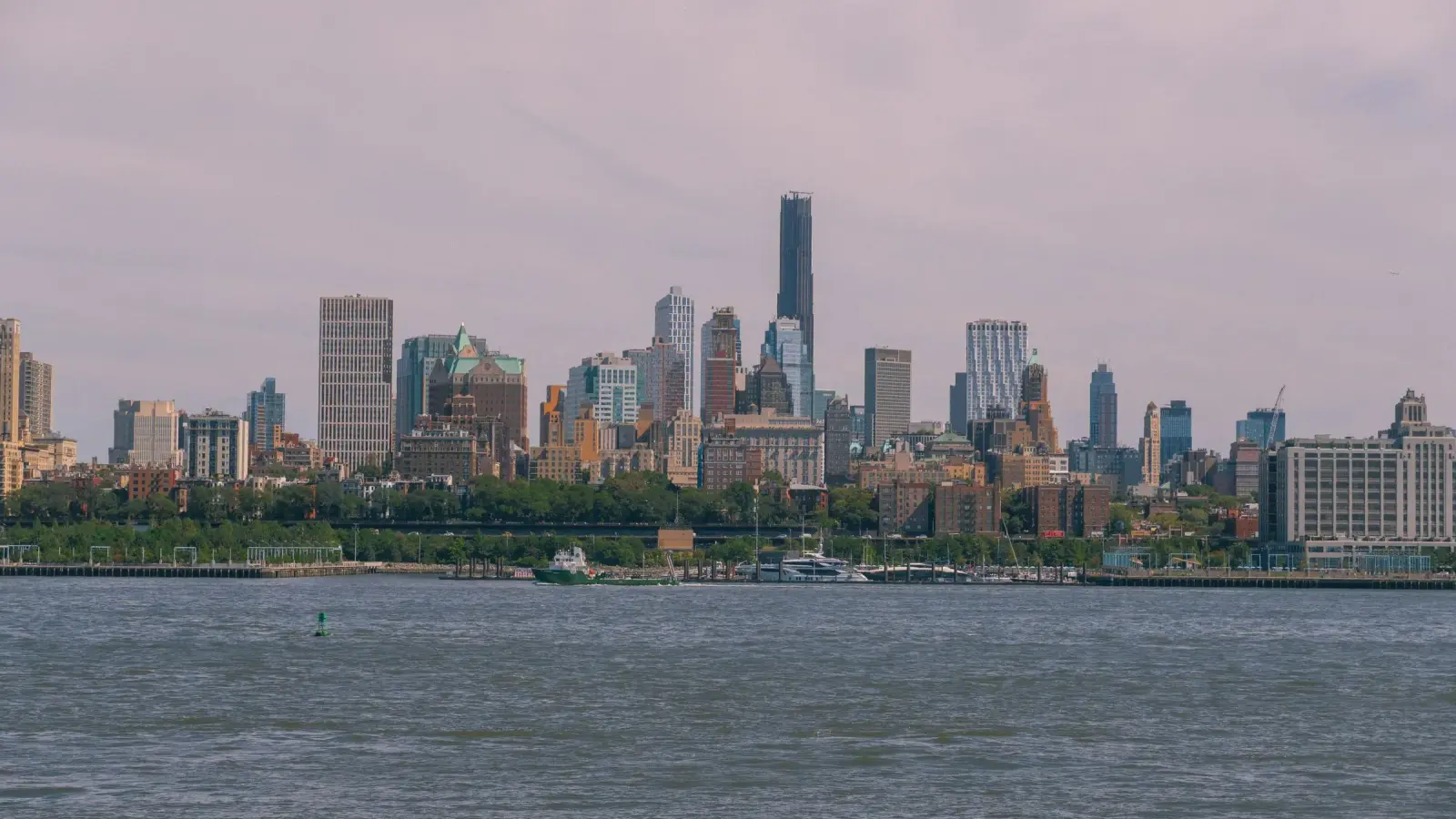 Starting an LLC in New York: Costs, State Office, Taxes and Timeline